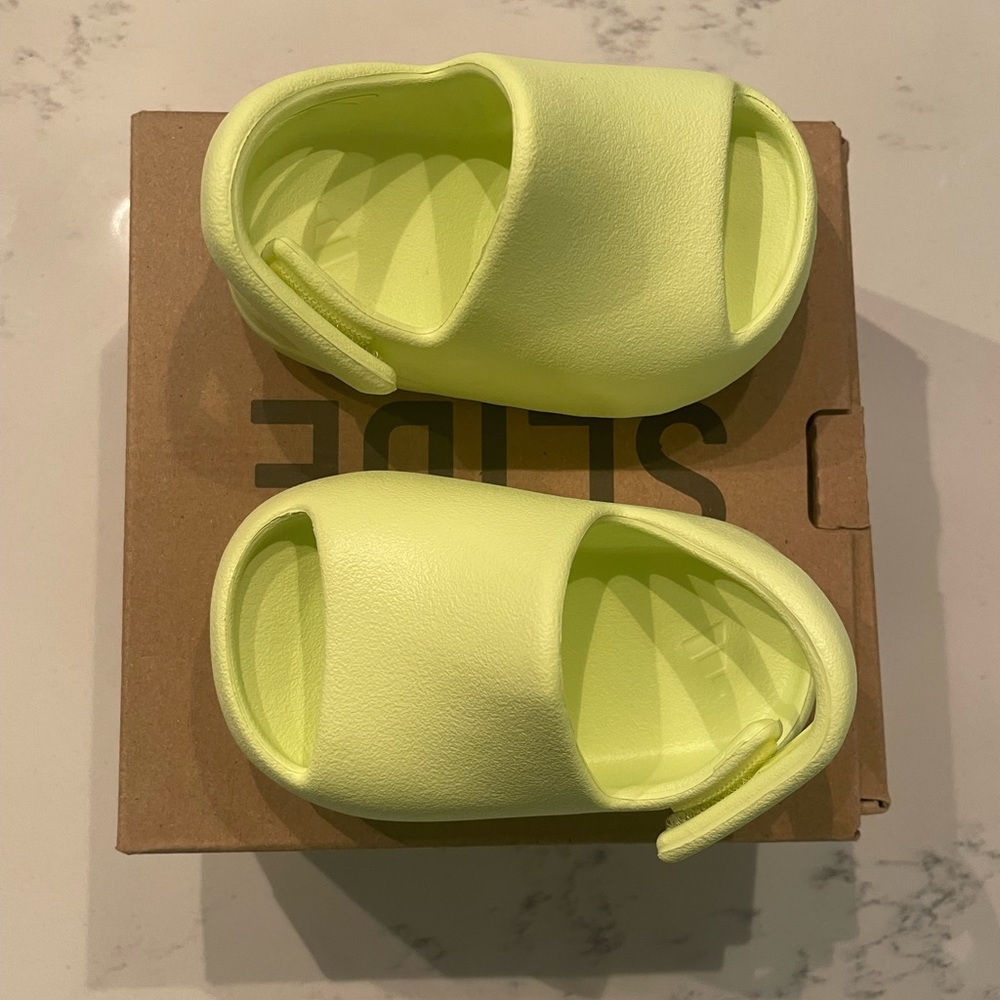 Yeezy infant slides